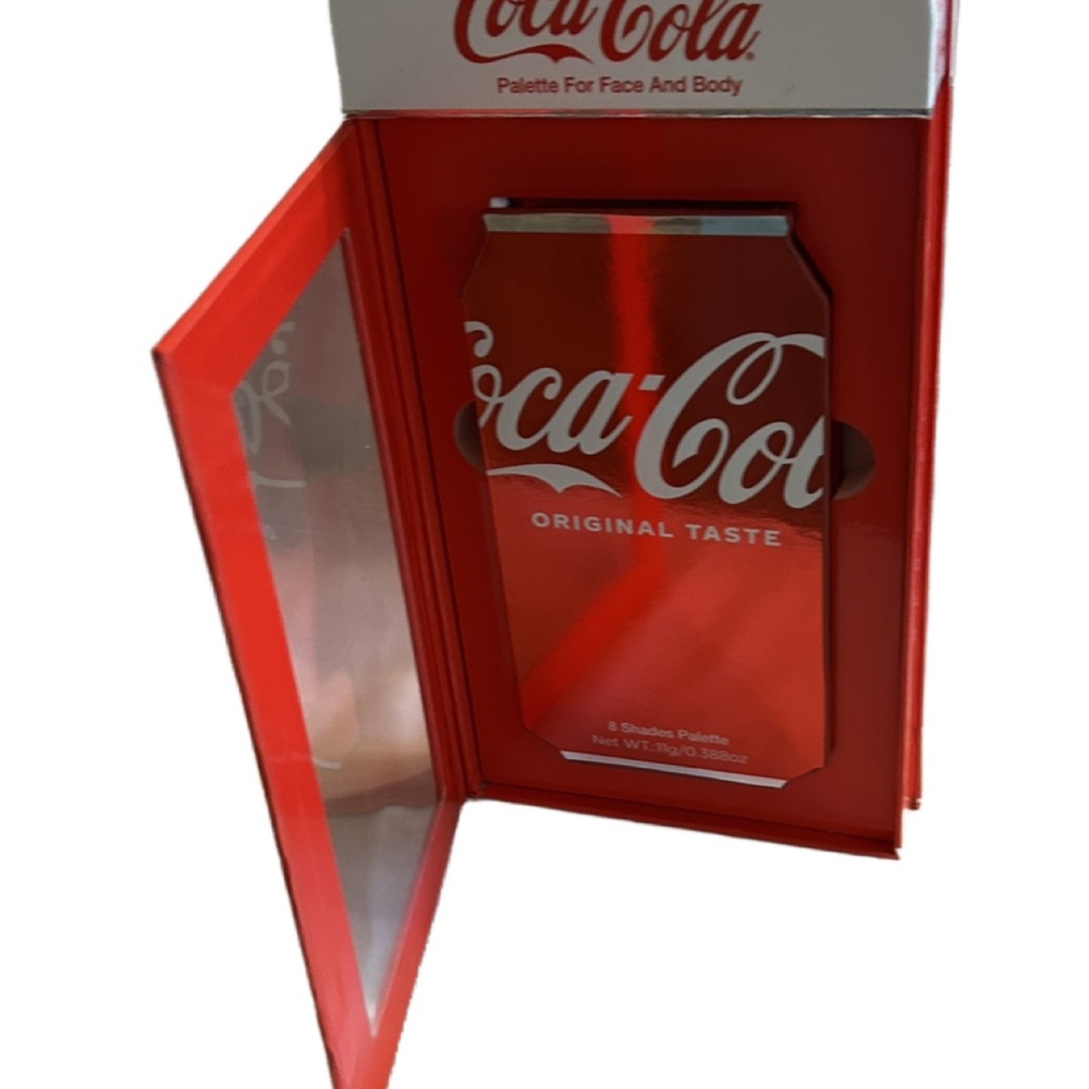 COCA-COLA & GLAMLITE ORIGINAL 8 SHADES PALETTE: NIB